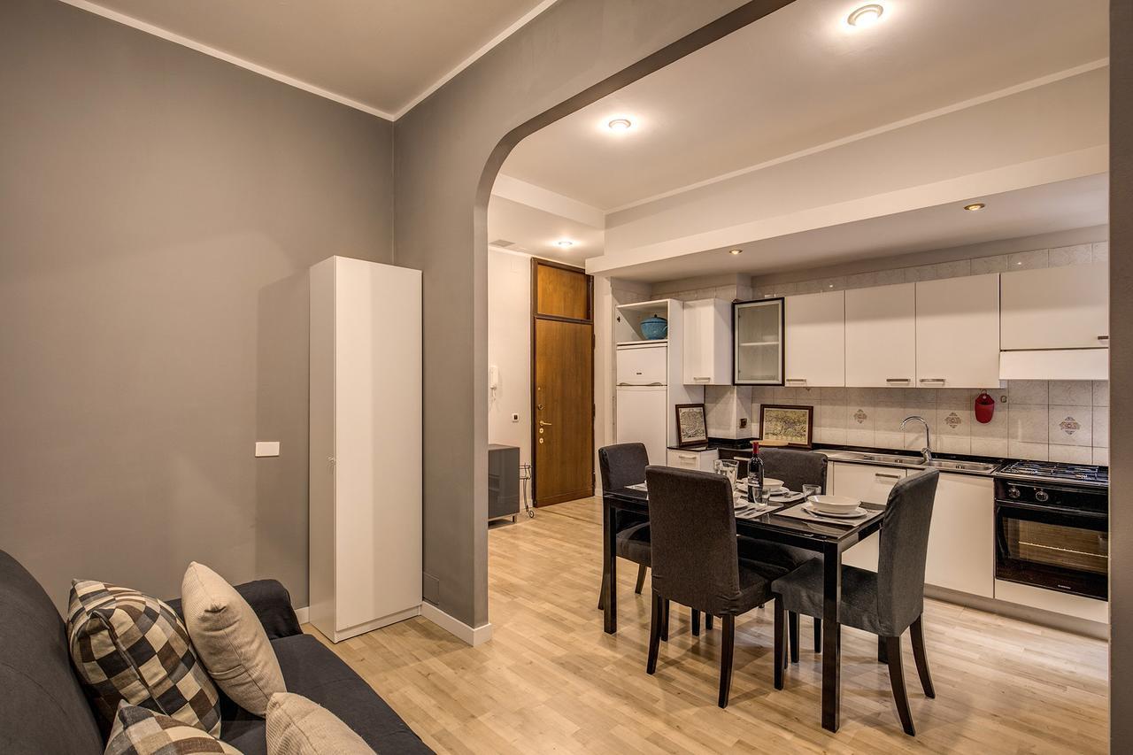 Mecenate Colosseo Suite Рим Экстерьер фото
