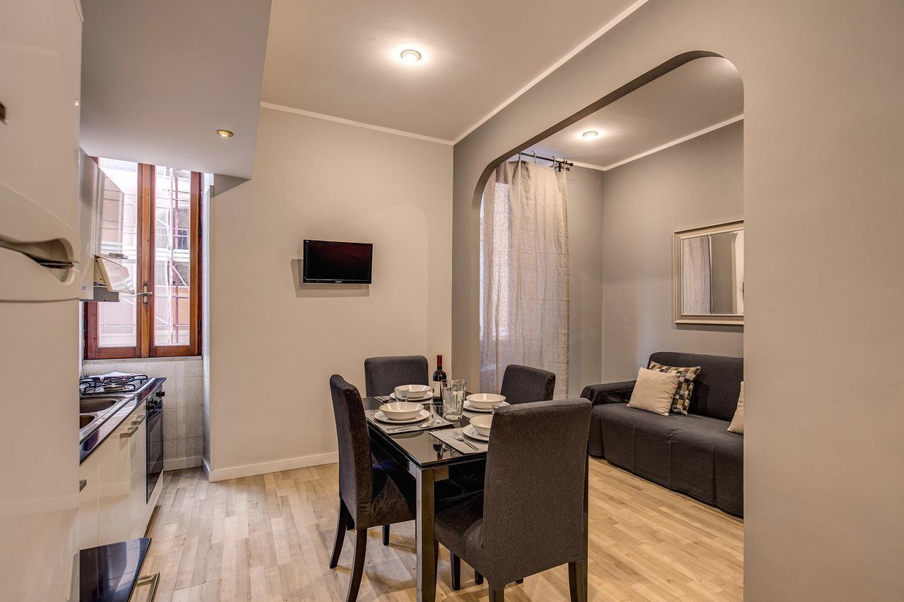 Mecenate Colosseo Suite Рим Экстерьер фото