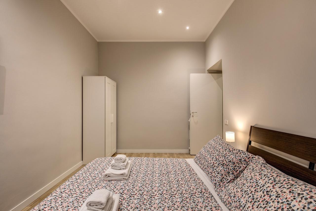 Mecenate Colosseo Suite Рим Экстерьер фото